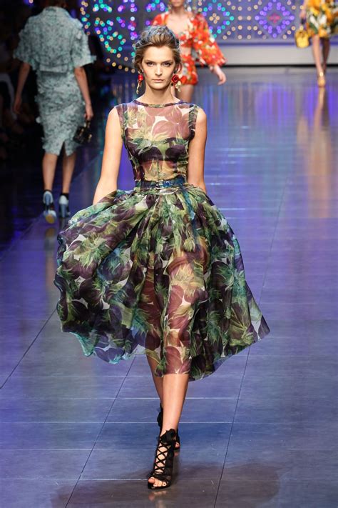 Dolce & Gabbana Spring 2012 Runway 